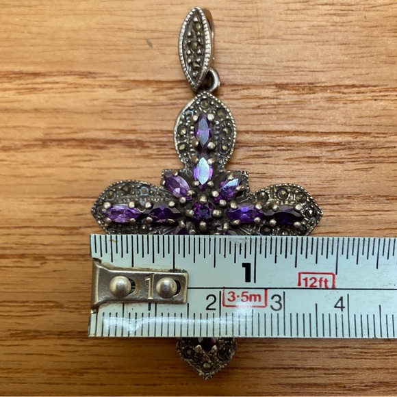 Stunning Amethyst Cross Pendant - Picture 4 of 5